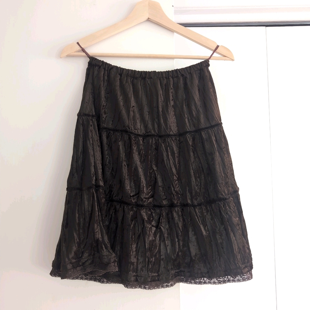 💖2/$15💖 Y2K Crushed Velvet Brown Tiered Skirt